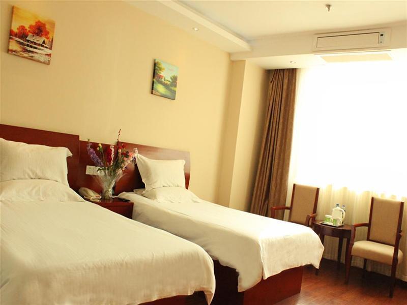Greentree Inn Shanghai Songjiang University City New Songjiang Road Express Hotel Exterior foto